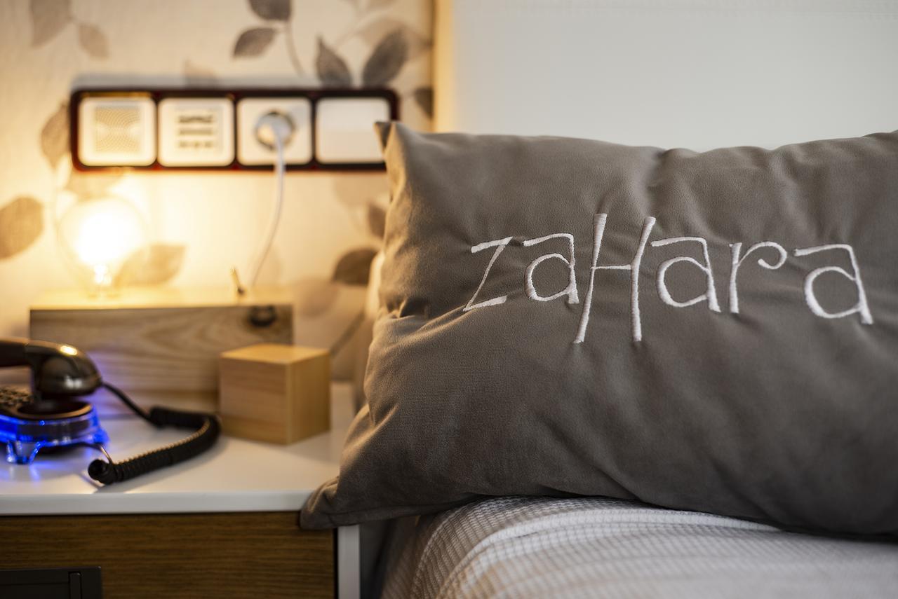 Hostal Zahara Ferrol Exterior photo